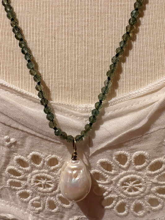 Apatite with Baroque Pearl Pendant