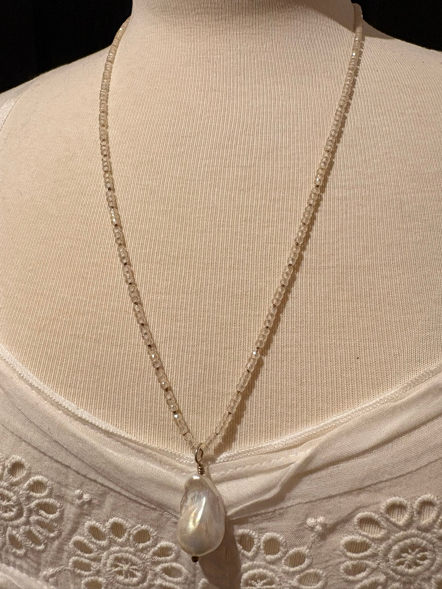 Milk Zircon with Baroque Pearl Necklace