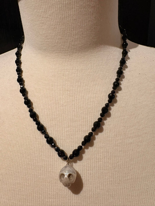 Onyx with Skull Pearl Necklace