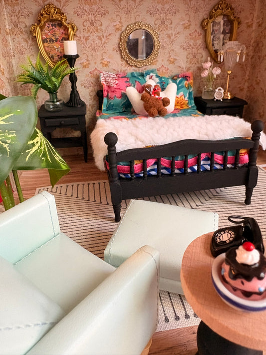 Romantic Vintage Bedroom Dollhouse in Polka Dot Paperboard Suitcase