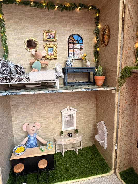 Ciao Amalfi Italian Villa Dollhouse in Vintage Suitcase