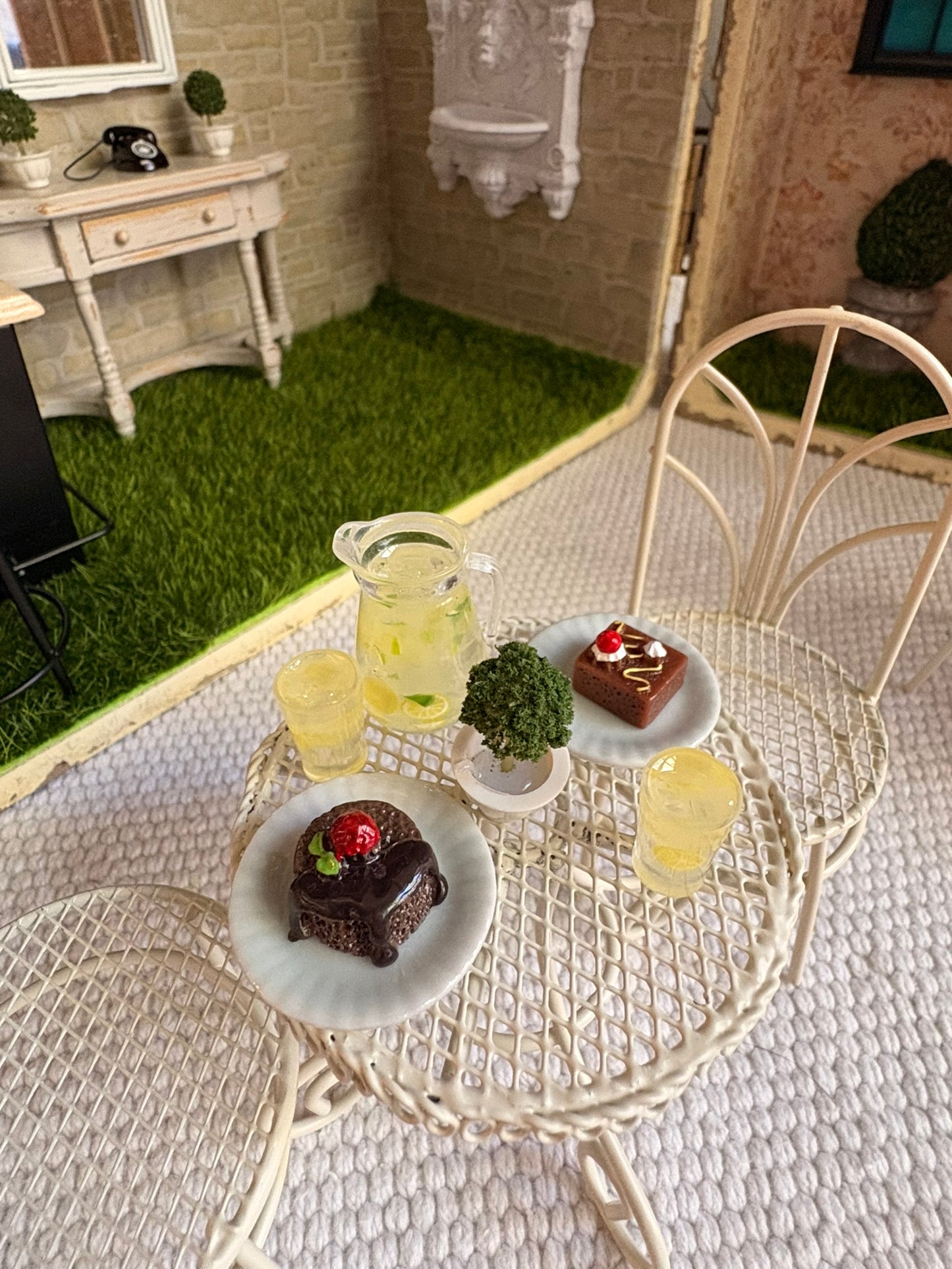 Ciao Amalfi Italian Villa Dollhouse in Vintage Suitcase