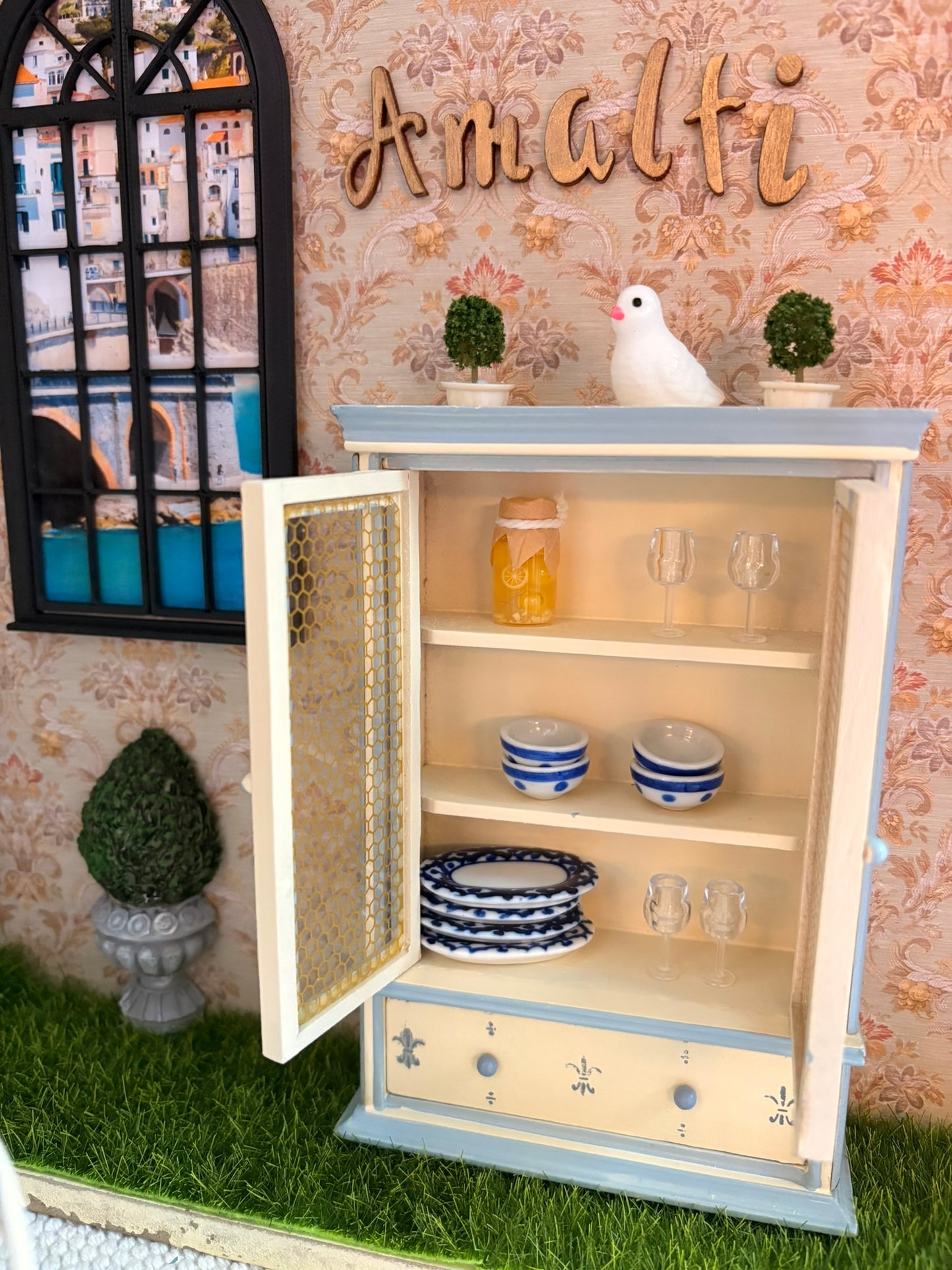 Ciao Amalfi Italian Villa Dollhouse in Vintage Suitcase