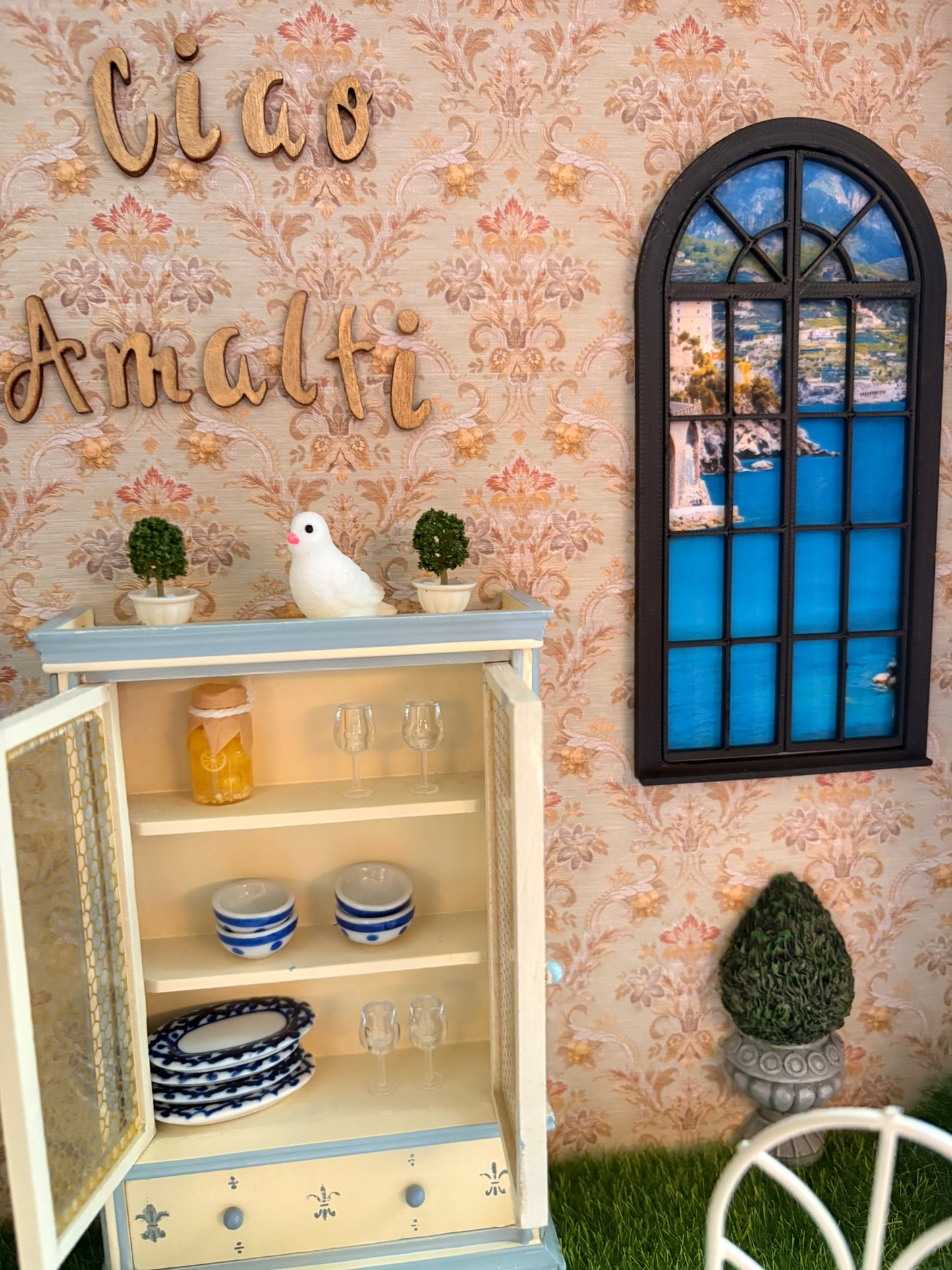 Ciao Amalfi Italian Villa Dollhouse in Vintage Suitcase